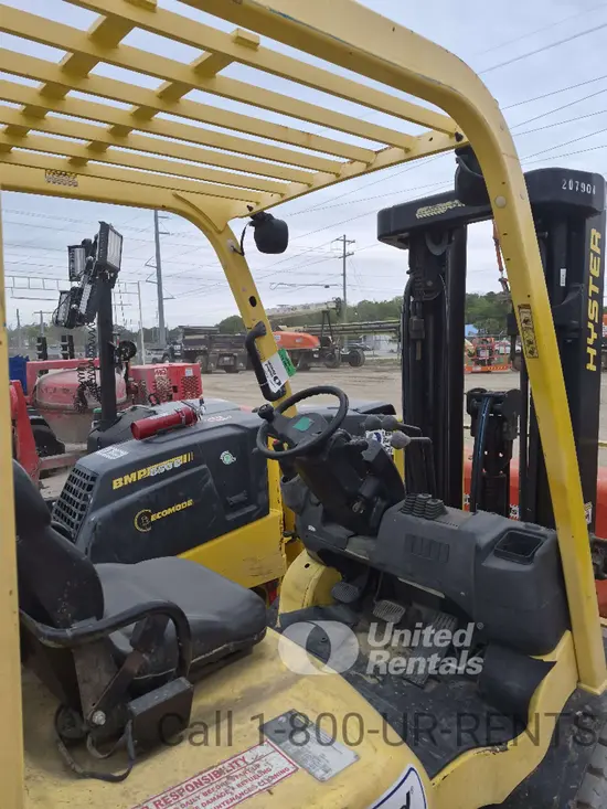 2018 HYSTER H50XT Warehouse Forklift