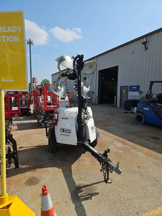 2017 Magnum Pro MLT6SM Portable Light Tower
