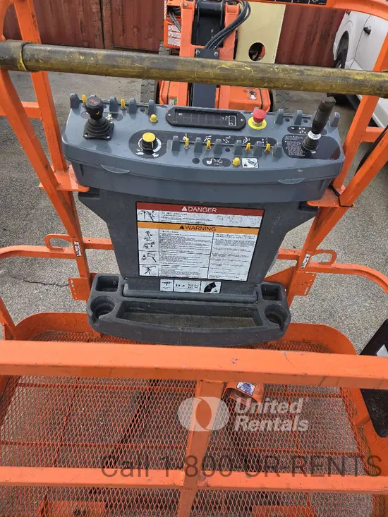 2017 JLG E450AJ Articulating Boom Lift