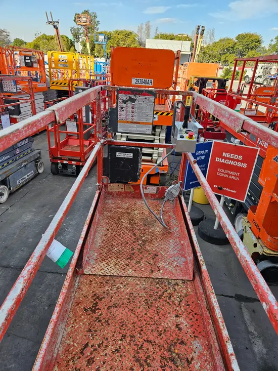 2017 Skyjack SJIII3226 Scissor Lift