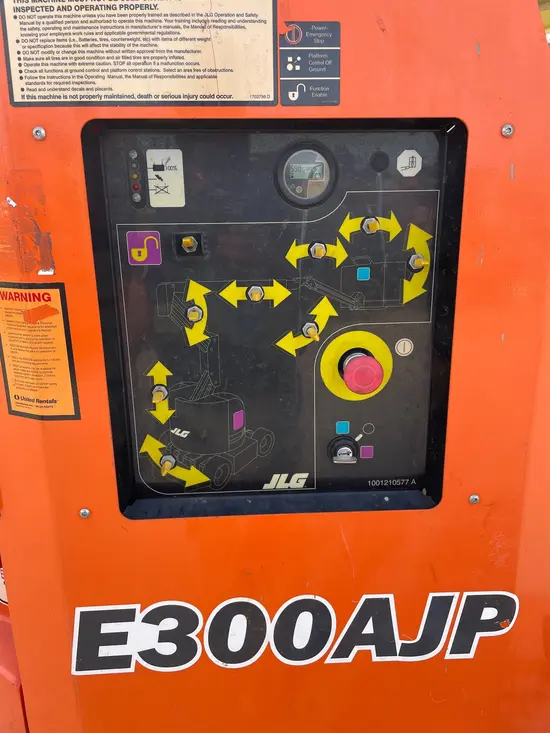 2017 JLG E300AJP Articulating Boom Lift