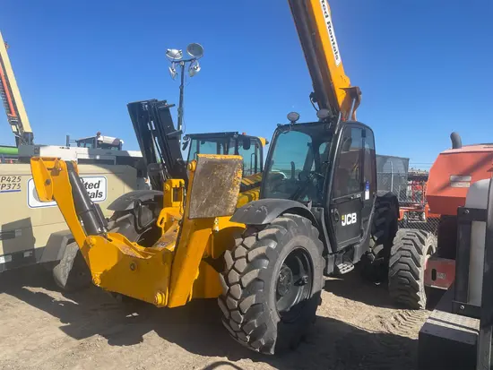 2021 JCB 512-56 Forklift