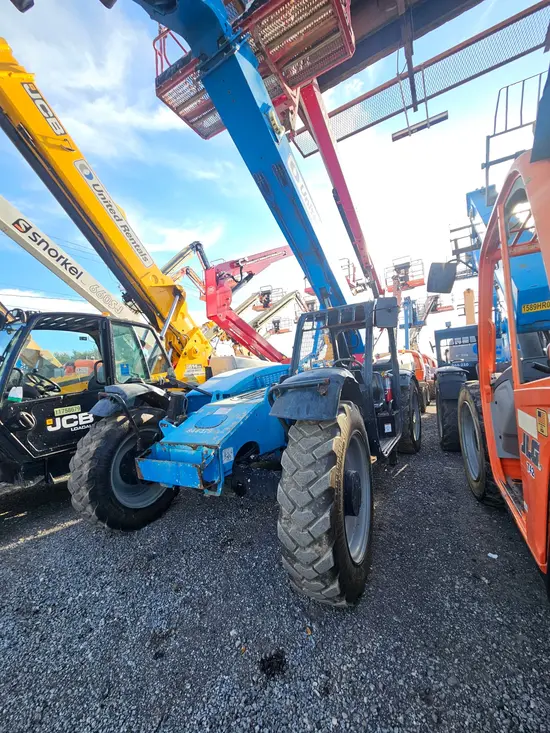 2017 Genie GTH-844 Forklift