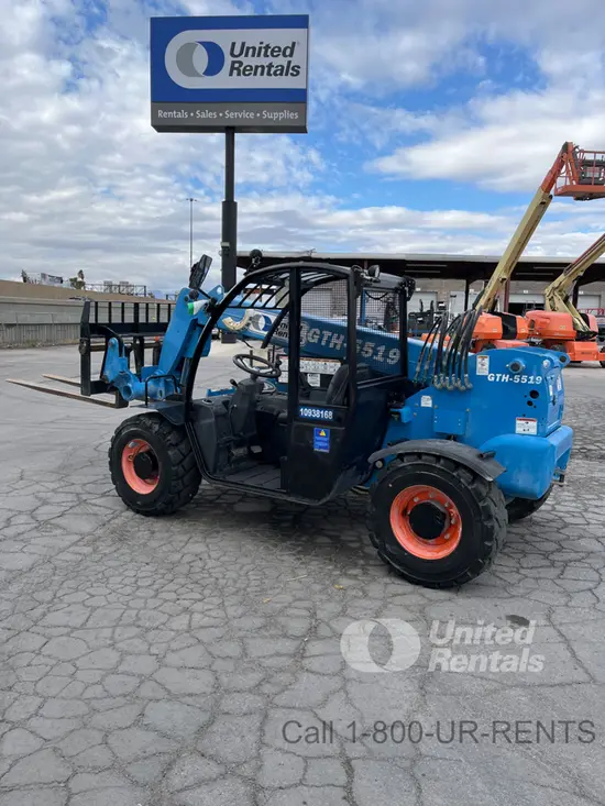 2019 Genie GTH-5519 Forklift