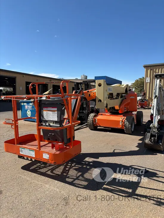 2016 JLG E450AJ Articulating Boom Lift