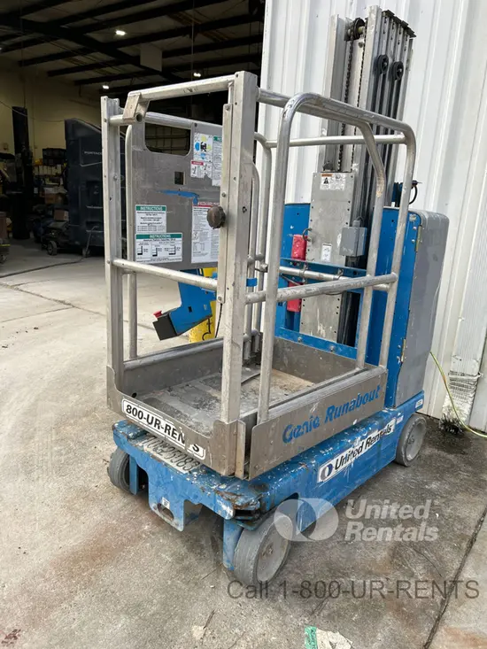 2018 Genie GR-20 Self-Propelled One-Person Lift