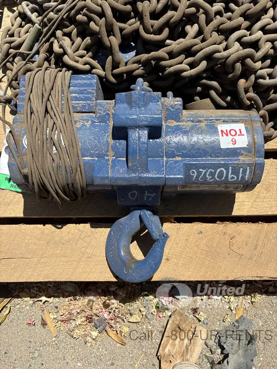 2011 JD NEUHAUS PROFI 3T/6T Hoist