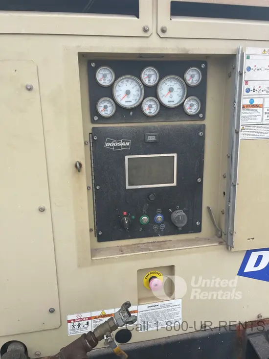 2020 Doosan XP825/HP750WCU Air Compressor