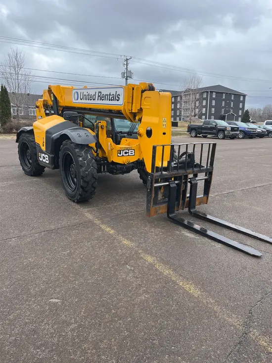 2021 JCB 509-42 Forklift