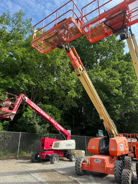 2017 JLG 600S Boom Lift