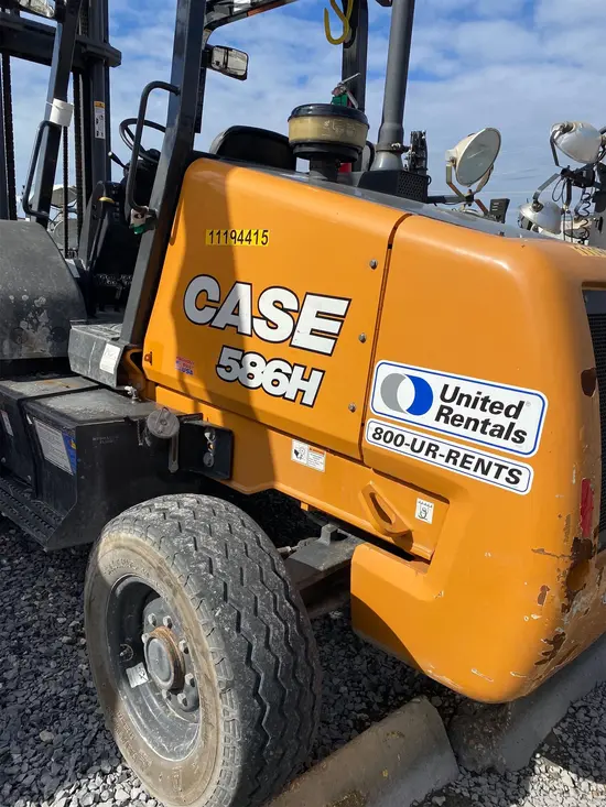 2021 Case 586H Forklift