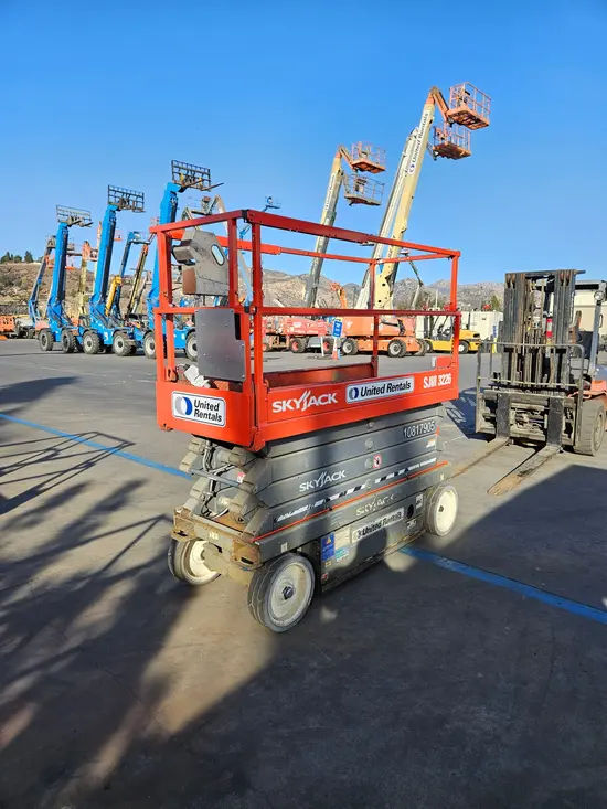 2018 Skyjack SJIII3226 Scissor Lift
