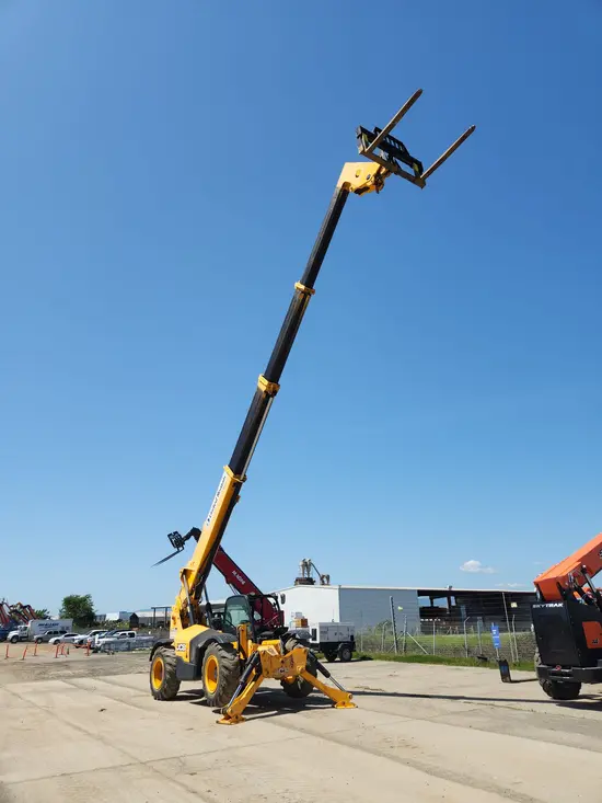 2018 JCB 512-56 S Forklift