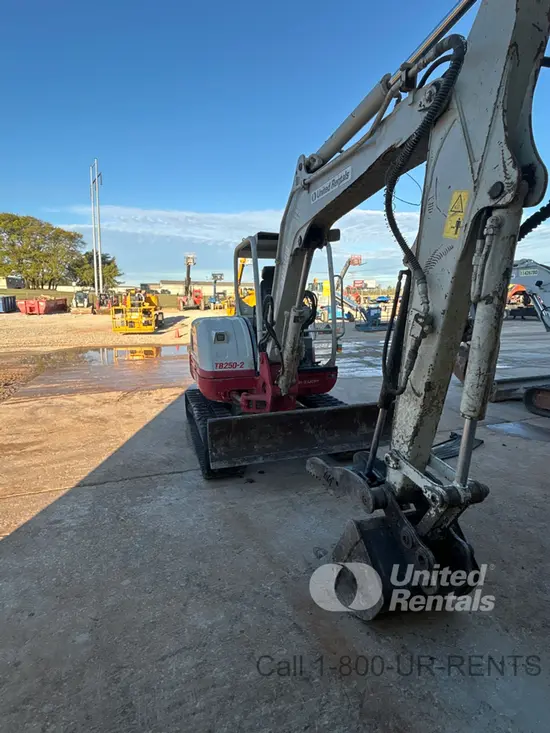 2021 Takeuchi TB250-2R Mini Excavator