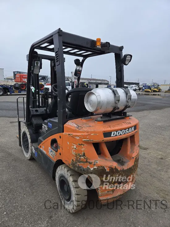 2022 Doosan G25P-7DF Warehouse Forklift