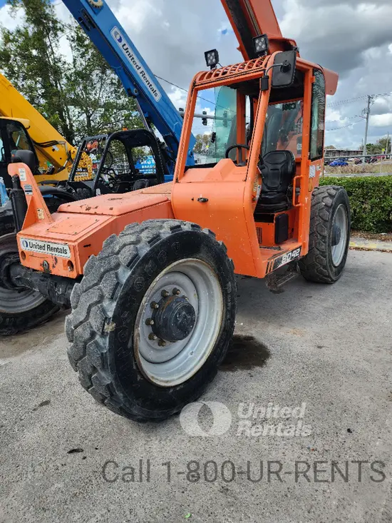 2018 SKYTRAK 8042 Forklift
