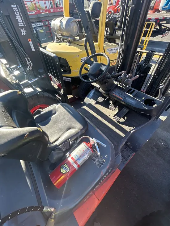 2019 Toyota 8FGU25 Warehouse Forklift