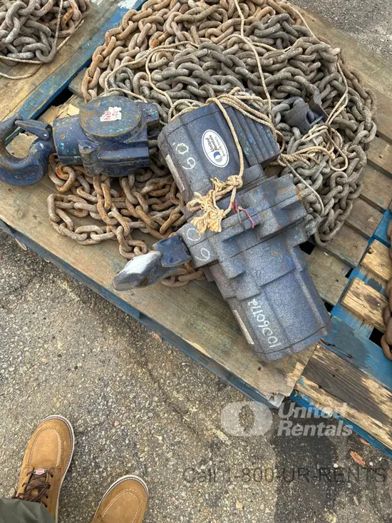 2012 JD NEUHAUS PROFI 10T Hoist
