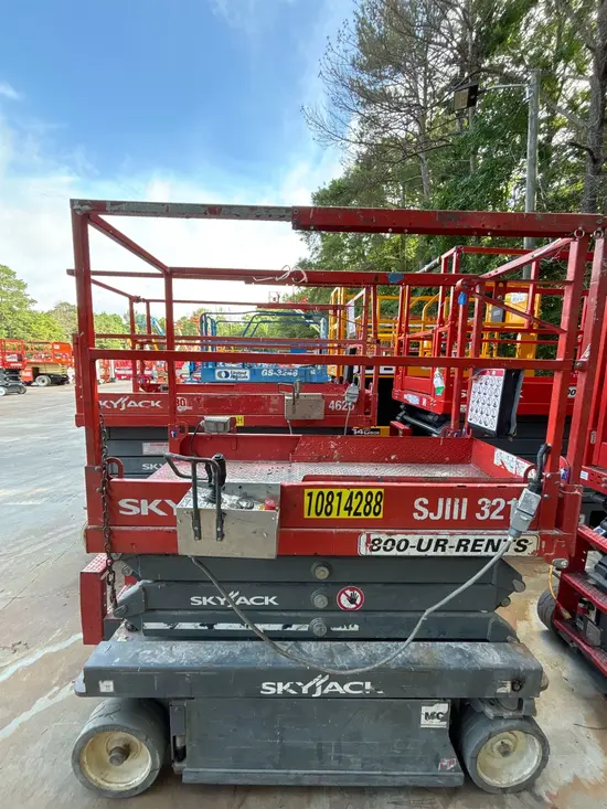 2018 Skyjack SJIII3219 Scissor Lift