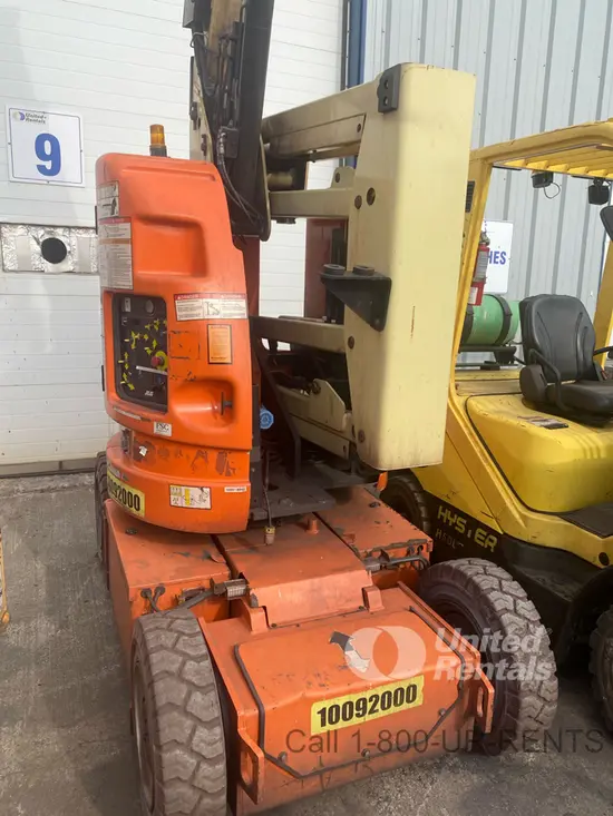 2012 JLG E300AJP Articulating Boom Lift