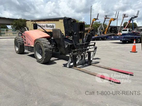 2018 JLG 1055 Forklift