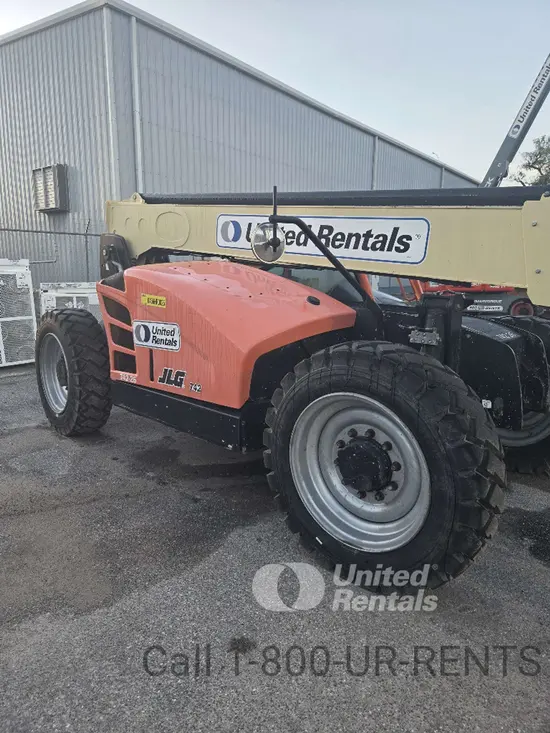 2018 JLG 742 Forklift