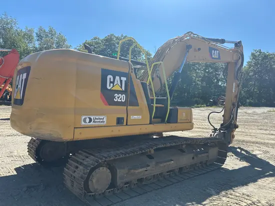 2019 CAT 320 Excavator