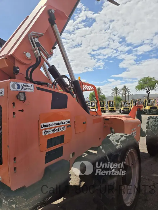 2019 SKYTRAK 8042 Forklift