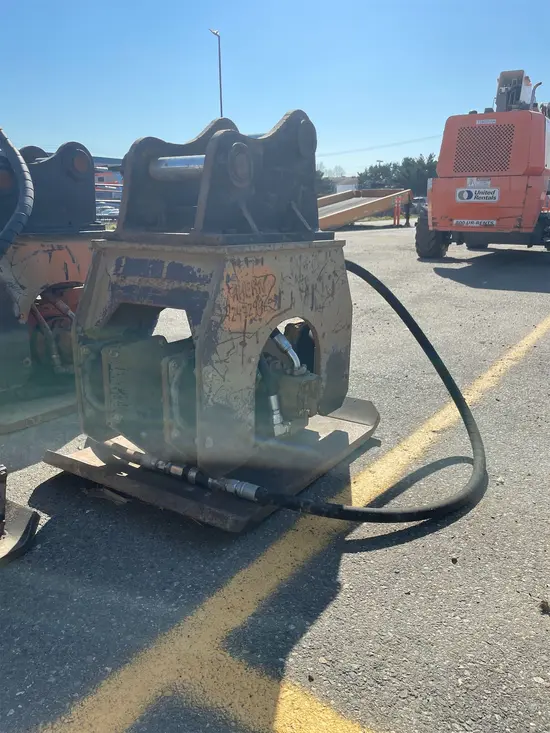 2020 UB Equipment UC20-1 Compaction Attachment