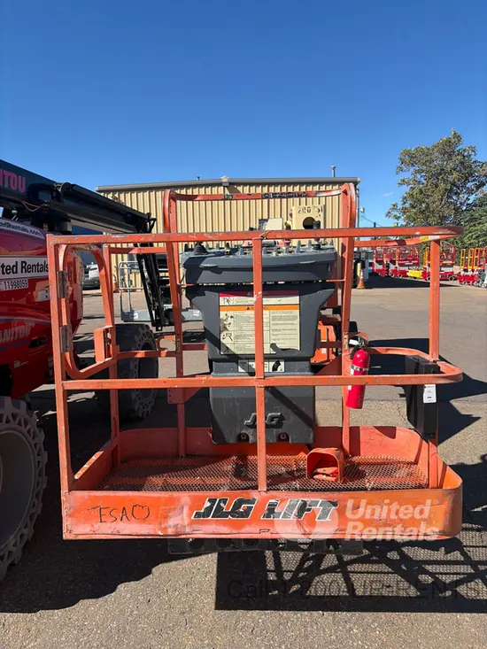 2018 JLG E450AJ Articulating Boom Lift