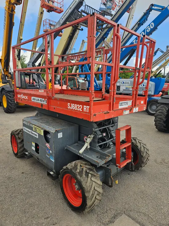 2018 Skyjack SJ6832RT Rough Terrain Scissor Lift