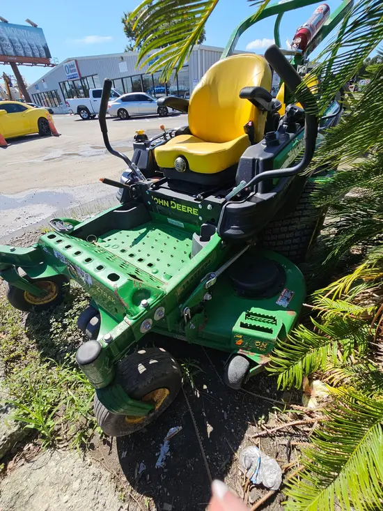 2022 John Deere Z930M