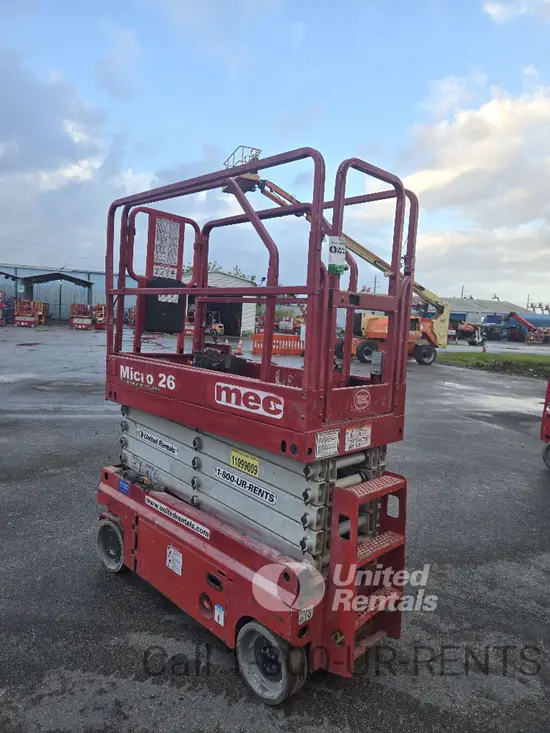 2020 MEC MICRO 26 Scissor Lift