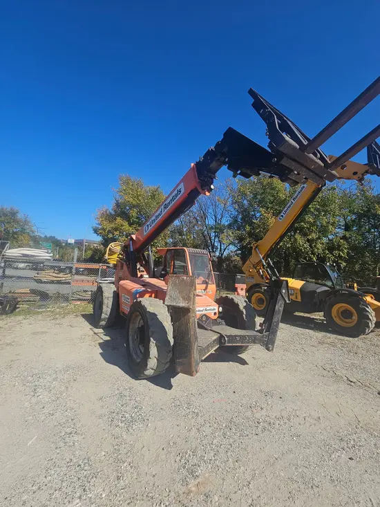 2017 SKYTRAK 10054 Forklift