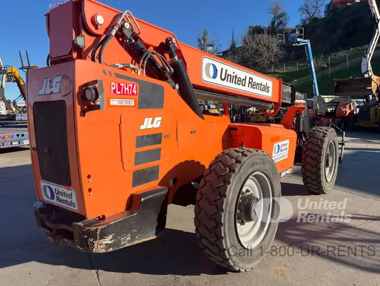 2018 SKYTRAK 8042 Forklift