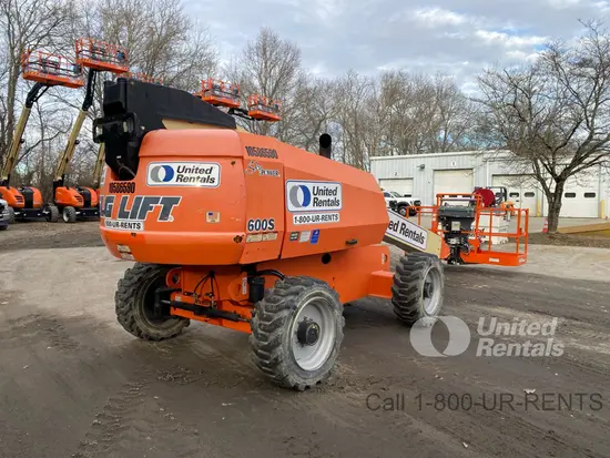 2017 JLG 600S Boom Lift