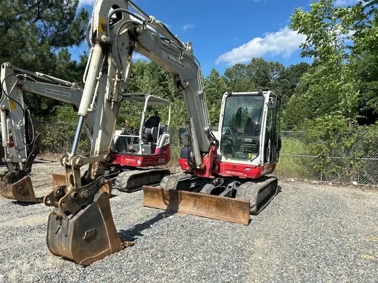 2021 Takeuchi TB370CR Mini Excavator