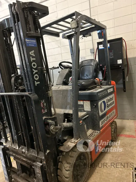 2020 Toyota 8FBCU25 Warehouse Forklift