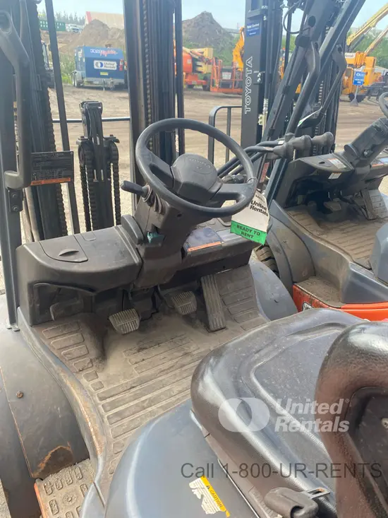 2019 Toyota 8FGU25 Warehouse Forklift
