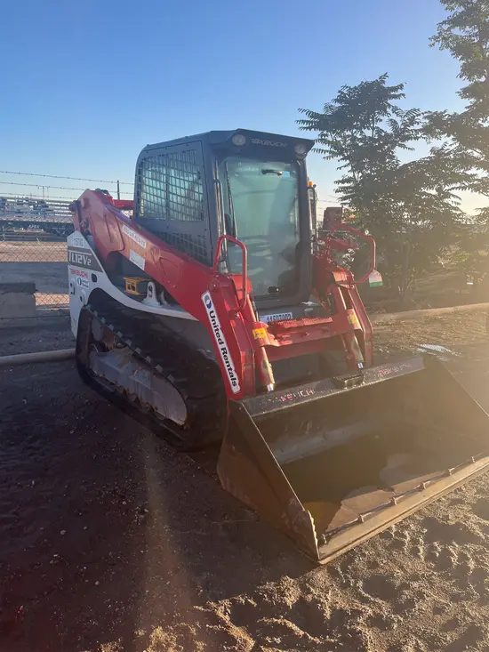 2022 Takeuchi TL12V2-CR Track Loader