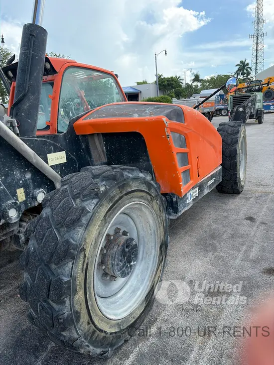 2018 JLG 1055 Forklift