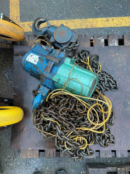 2012 JD NEUHAUS PROFI 10T Hoist