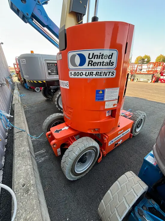 2017 JLG E300AJP Articulating Boom Lift