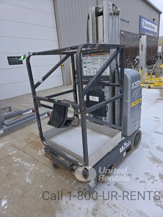 2017 JLG 20MVL Self-Propelled One-Person Lift