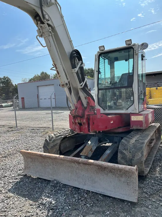 2018 Takeuchi TB280FR Excavator