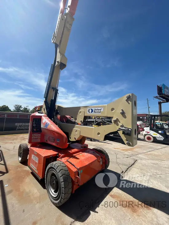 2018 JLG E400AJPN Articulating Boom Lift