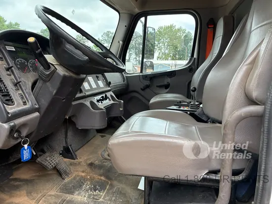 2023 Freightliner M2106-DUMP-HYD Truck