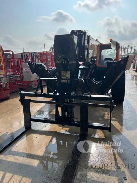 2016 JLG 1055 Forklift