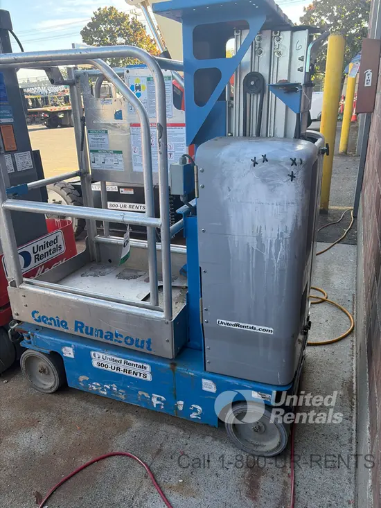 2019 Genie GR-12 Self-Propelled One-Person Lift
