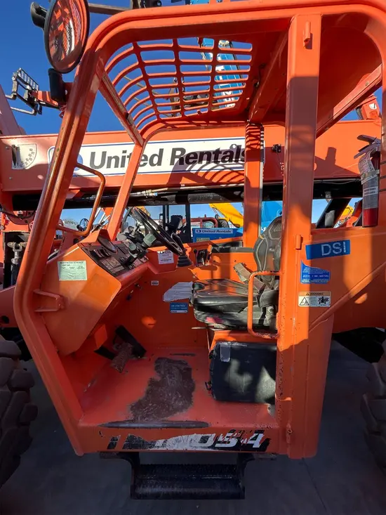 2017 SKYTRAK 10054 Forklift